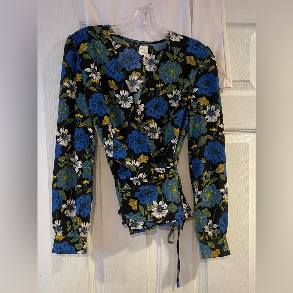 Lost + Wander blouse
